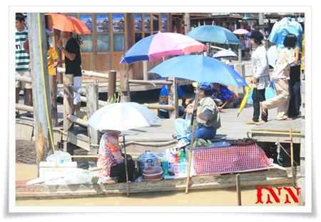 ตลาดน้ำสี่ภาค