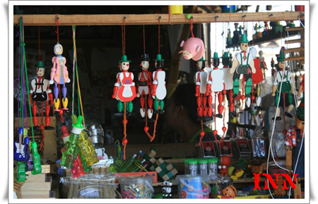 ตลาดน้ำสี่ภาค
