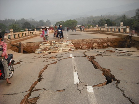 แผ่นดินไหวพม่า