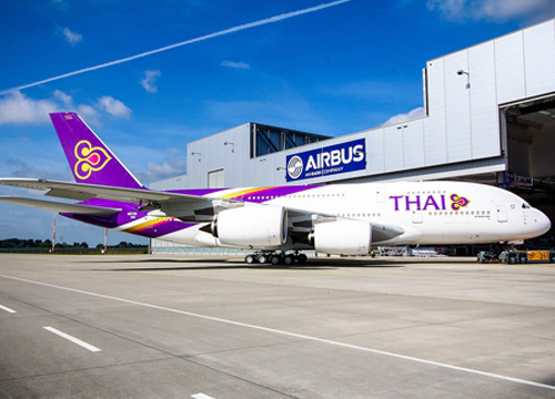 การบินไทย เผยโฉมแอร์บัส A380 ลำแรกของบริษัท