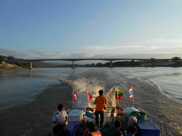 สะพานข้ามแม่น้ำโขงแห่งที่ 4 ที่ อ.เชียงของ