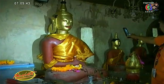 พระพุทธรูปกดไลค์ประดิษฐานกลางถ้ำเมืองสงขลา