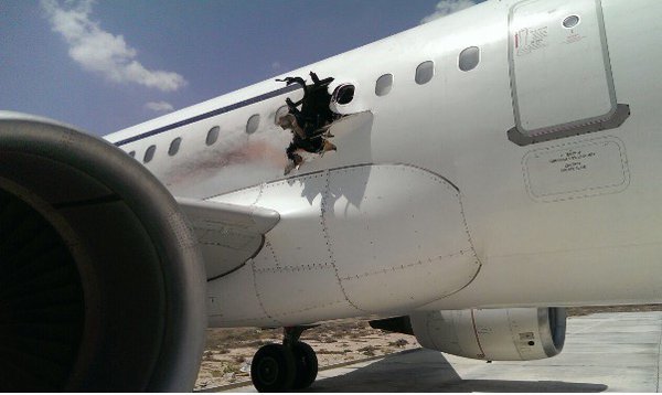 เหยื่อระเบิดเครื่องบินโซมาเลีย คือมือระเบิดฆ่าตัวตาย