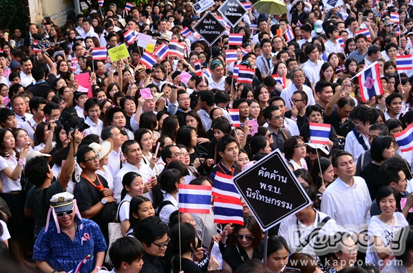 16 ประเทศ เตือนนักท่องเที่ยวระวังตัว - เลี่ยงพื้นที่ชุมนุมในไทย