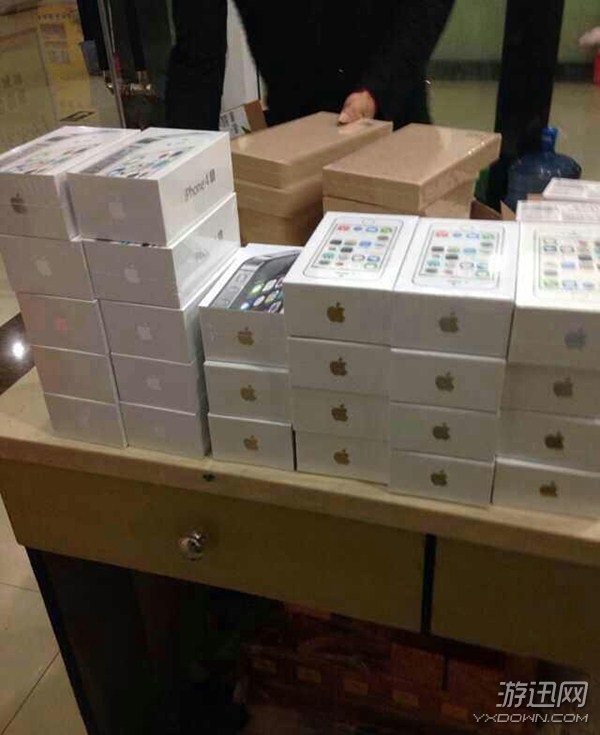 หนุ่มจีนโดดตึกตาย สต็อก iPhone 6 ไว้ขายแต่ราคาตก แค่ข่าวลือ 