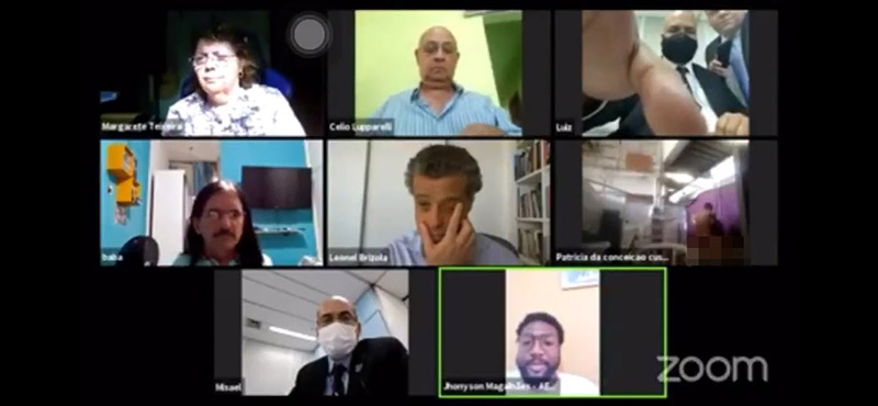 มีเซ็กส์ขณะประชุม ZOOM มีเซ็กส์ขณะประชุม ZOOM