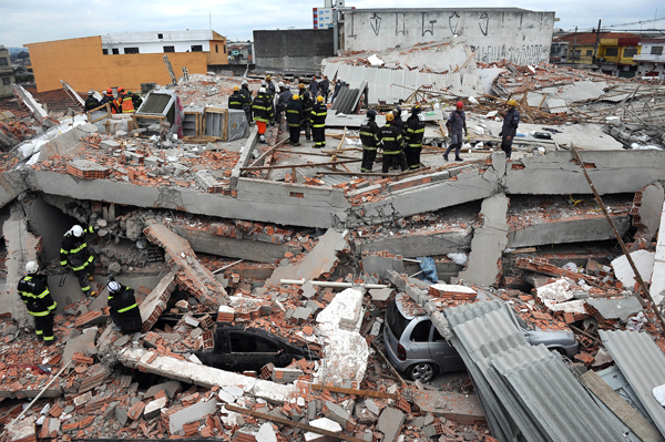 อาคารก่อสร้างพังถล่มในบราซิล ดับ 6 เจ็บนับ 20