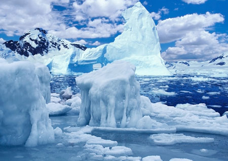นักวิทย์เผยน้ำแข็งขั้วโลกละลายเร็วขึ้น 3 เท่า จาก 20 ปีก่อน