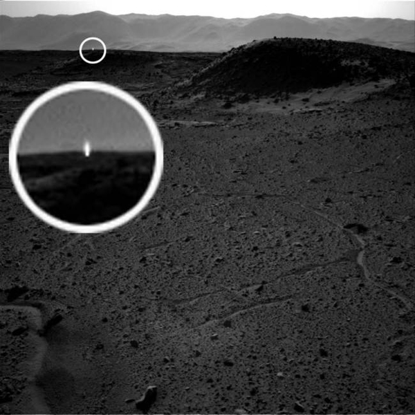 ภาพแสงไฟปริศนาบนดาวอังคาร วิจารณ์แซ่ดอาจเป็นเอเลี่ยน
