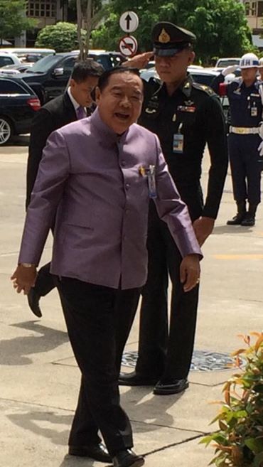 ประวิตร รับ ปฏิวัติ เป็นบุญประเทศ เพราะหยุดความสูญเสียได้