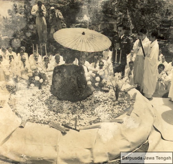 พระบาทสมเด็จพระปรมินทรมหาภูมิพลอดุลยเดช เสด็จเยือนประเทศอินโดนีเซีย 
