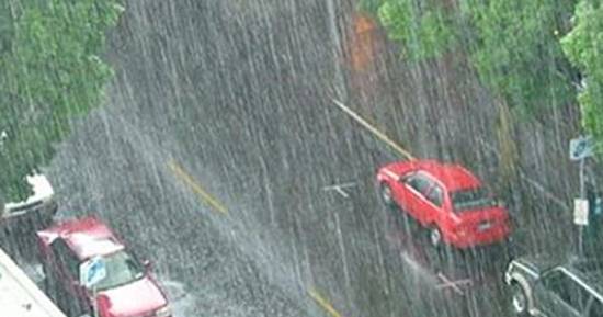 ไทยยังมีฝนต่อเนื่อง-หนักบางแห่ง กรุงเทพฯ ร้อยละ 70 หนักช่วงเย็น-ค่ำ