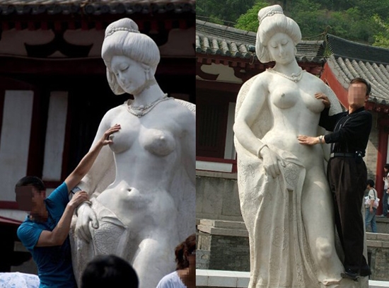 สุดเอือม ! จีนวอนนักท่องเที่ยวเลิกถ่ายรูปท่าจับนมรูปปั้น หยางกุ้ยเฟย