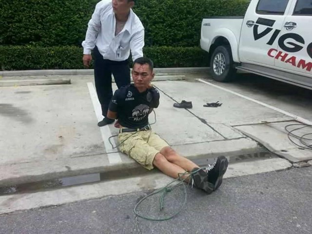 รปภ. ถูกกลุ่มชายฉกรรจ์รุมทำร้าย