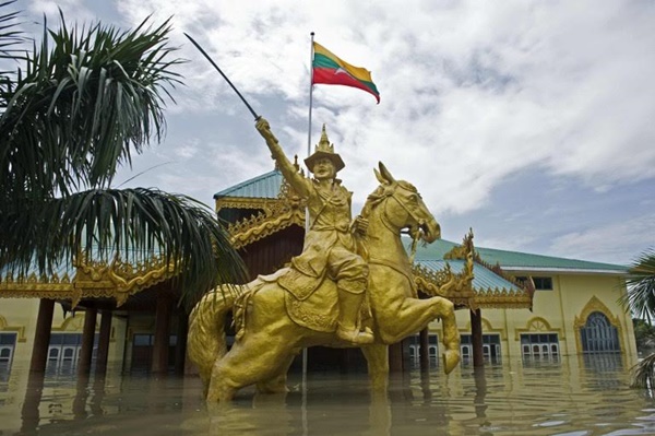น้ำท่วมพม่า