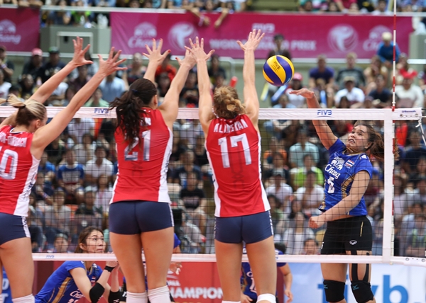 วอลเลย์บอลหญิงไทย สหรัฐฯ จบเกมไทยพ่าย 2-3 เซต
