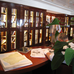 ควีน แมรี่2