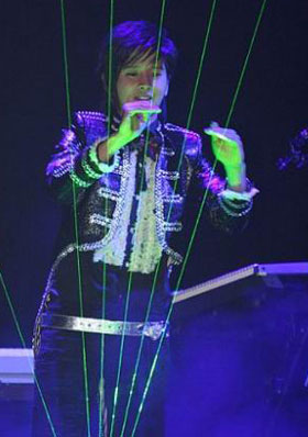 โต๋ ศักดิ์สิทธิ์ เวชสุภาพร
