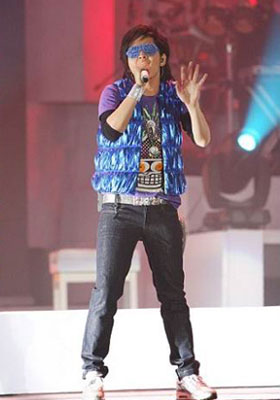 โต๋ ศักดิ์สิทธิ์ เวชสุภาพร