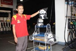 โจรจี้ตุ๊กตาแพนด้า