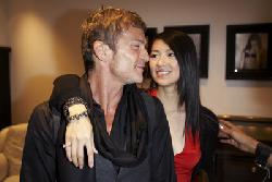 จาง ซิยี่ 