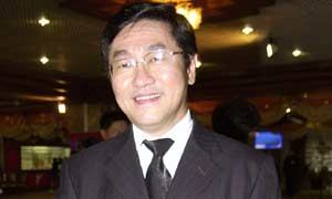 สุรพงษ์ สืบวงศ์ลี