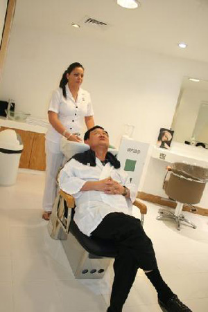 พ.ต.ท.ทักษิณ ชินวัตร