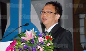 สาทิตย์ วงศ์หนองเตย 