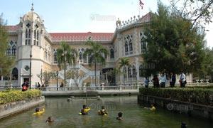 ตัวเงินตัวทองตายอืด คาท่อในทำเนียบ ลือลางร้ายรัฐบาล