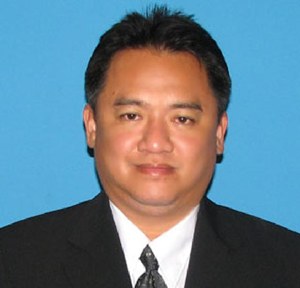 เกียรติกร พากเพียรศิลป์