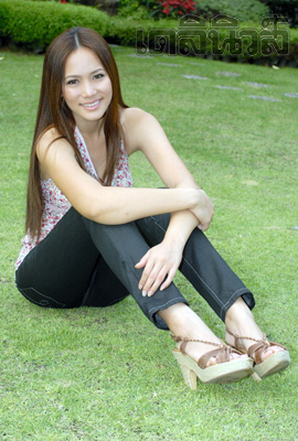 ชาม - ไอยวริญท์