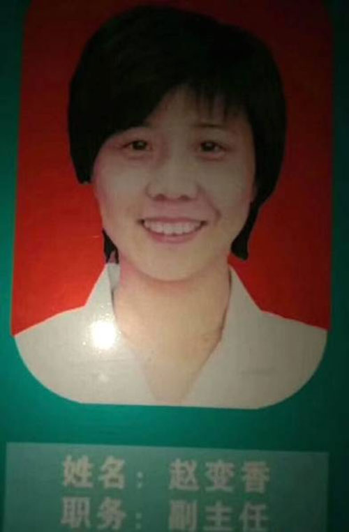 แพทย์หญิงชาวจีนทำงานหนักจนเสียชีวิต