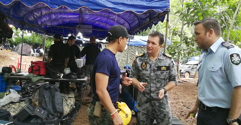 ในหลวง ร.10 ทรงรับชาวต่างประเทศที่ช่วยเหลือ 13 ชีวิตติดถ้ำหลวง เป็นพระราชอาคันตุกะ