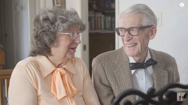 น่ารักสุด ๆ คู่รักรุ่นใหญ่ฉลองแต่งงานครบ 60 ปี ตามธีมการ์ตูนเรื่อง UP 