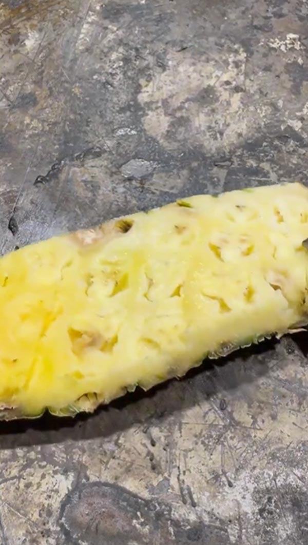 Pineapple peel