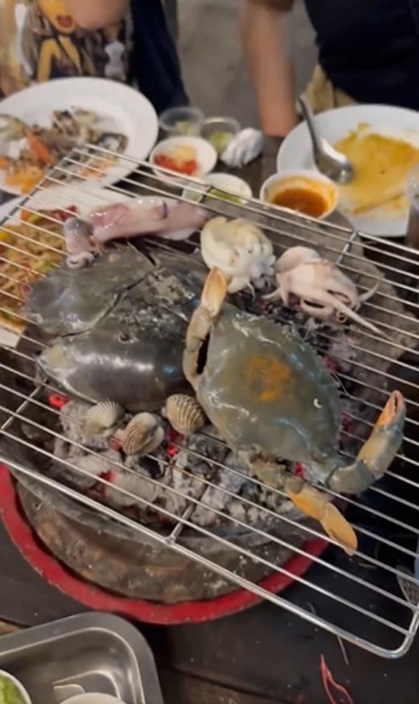 บุฟเฟต์ปูปิ้งย่าง
