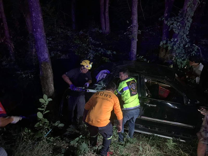 The truck cut the front of the car, 2 bodies