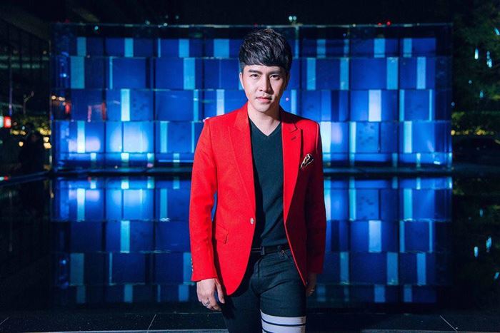 หน้าเก่าพอล วรัตต์พล 