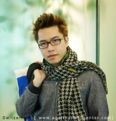 หน้าเก่าพอล วรัตต์พล 