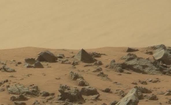 เอาแล้วไง ยาน NASA เจออะไรบนดาวอังคาร หรือนี่จะเป็นอารยธรรมเก่าก่อน