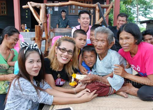 คุณยาย 5 แผ่นดิน