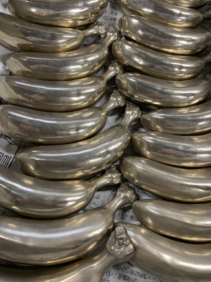 สาวใช้กล้วยเหล็ก แต่ลื่นเอาไม่ออก ต้องเข้าห้องฉุกเฉิน เดี๋ยวนะ หรือจะ ใช้ผิดวิธี