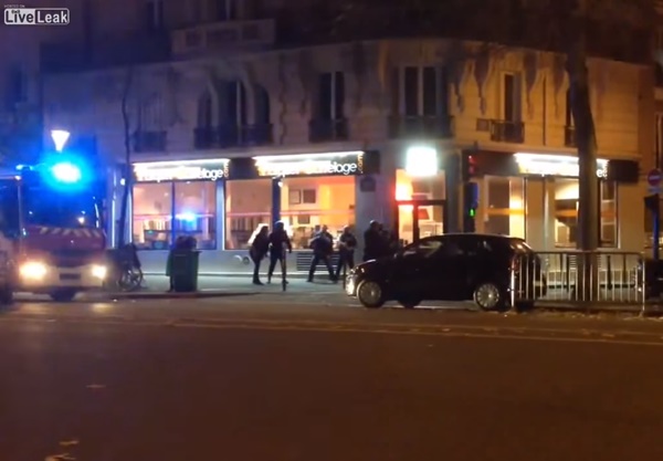 ตำรวจดวลปืนผู้ก่อการร้ายปารีส