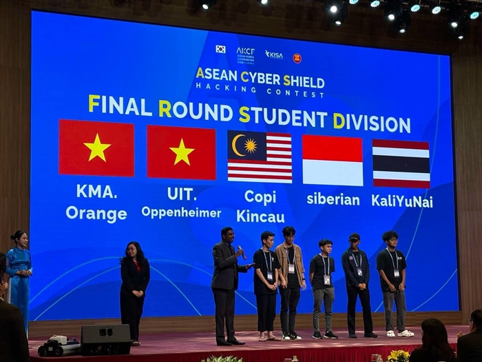 แฮกเกอร์ไทยแข่งงานอาเซียน แต่เห็นชื่อทีมแล้วพีค พิธีกรอ่านที ลุ้นตามกันทั้งงาน