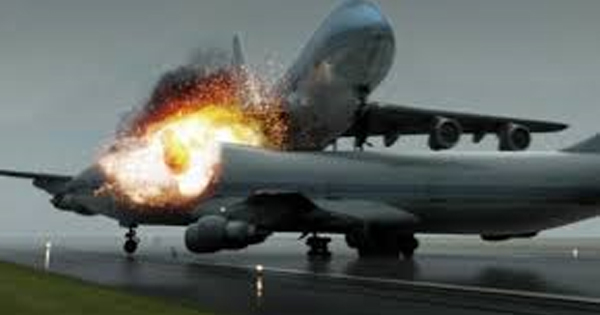 ย้อนอดีตอุบัติเหตุการบินช็อกโลก 583 ชีวิต สังเวยโบอิ้ง 2 ลำชนกัน