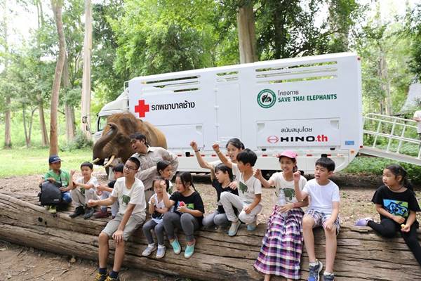  เปิดตัว รถพยาบาลช้าง คันแรกของโลก อีกก้าวสำคัญในการช่วยเหลือช้างไทย