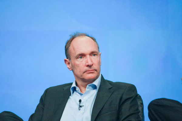 ทิม เบอร์เนอร์ส- ลี (Tim Berners-Lee หรือ TBL)