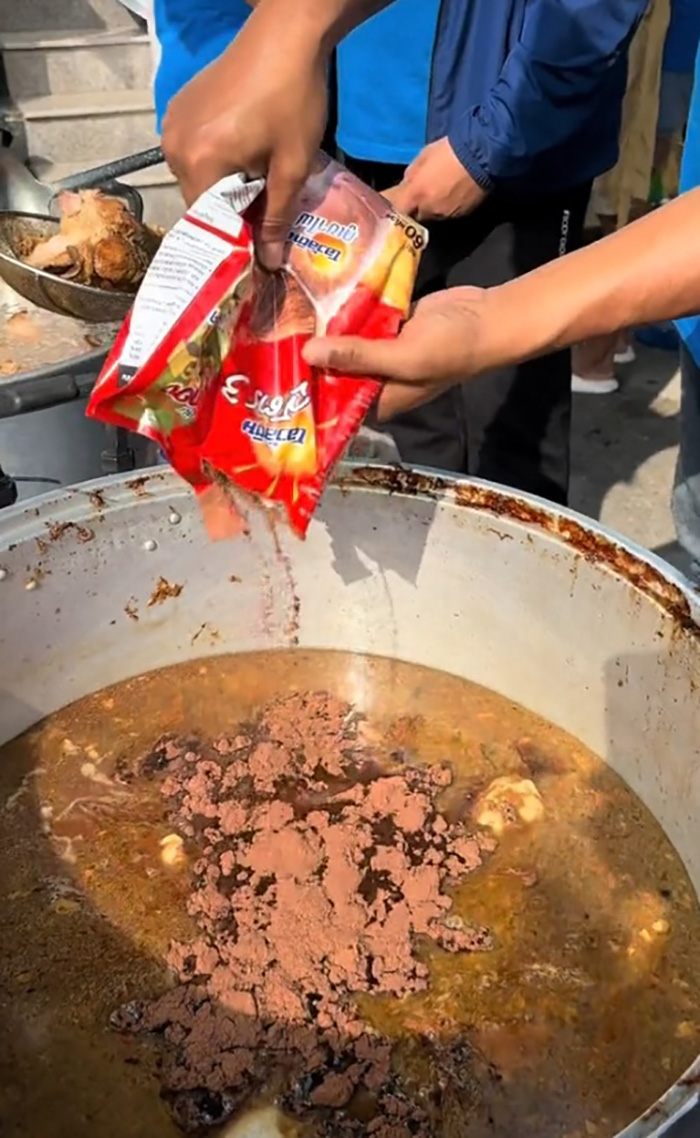 ความลับข้าวขาหมู