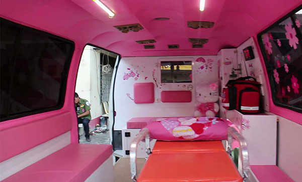 Hello Kitty Ambulance Current News Events Onehallyu