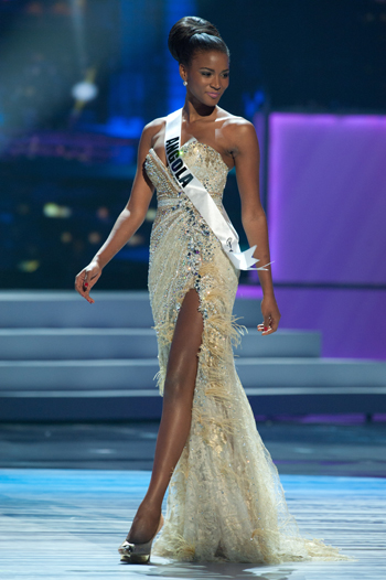 ไลลา โลเปส Miss Universe 2011
